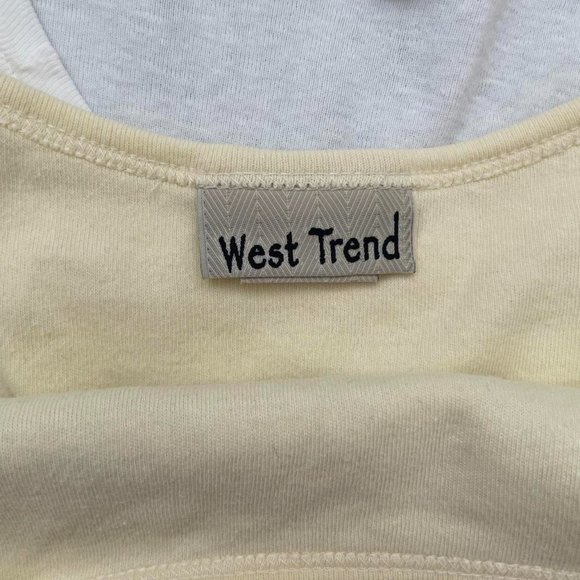 Bermuda Vacation Tank Top - Picture 4 of 4